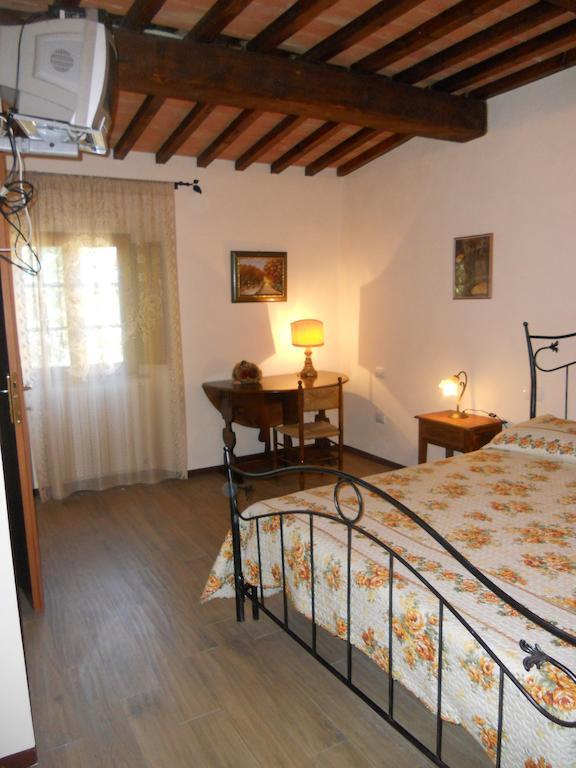 Podere Pian Dei Gelsi Volterra Quarto foto